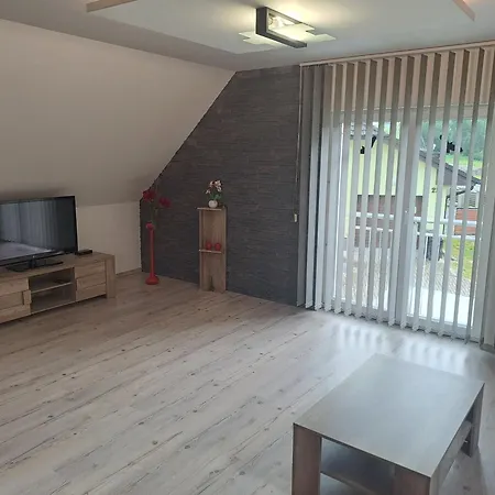 Apartment H Jankov (Central Bohemian)